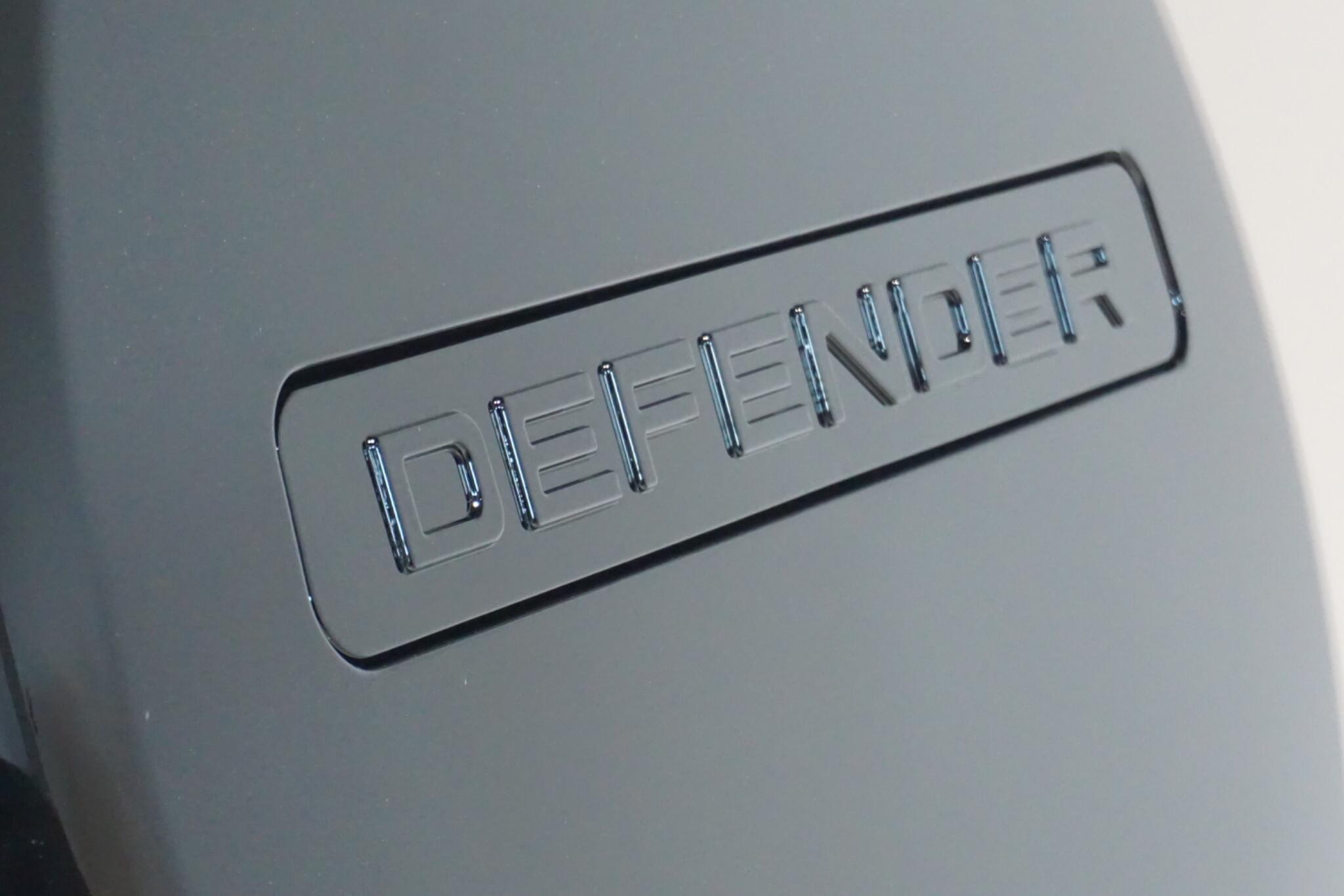 Land Rover Defender 110 3.0 D350 MHEV X-Dynamic HSE Hard Top SUV 5dr Diesel Auto 4WD MWB Euro 6 (s/s) (350 ps)